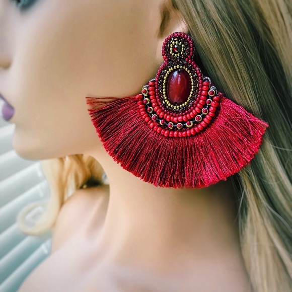 NEW! Burgundy Red Tassel Acrylic Beaded Earrings - Picture 6 of 6